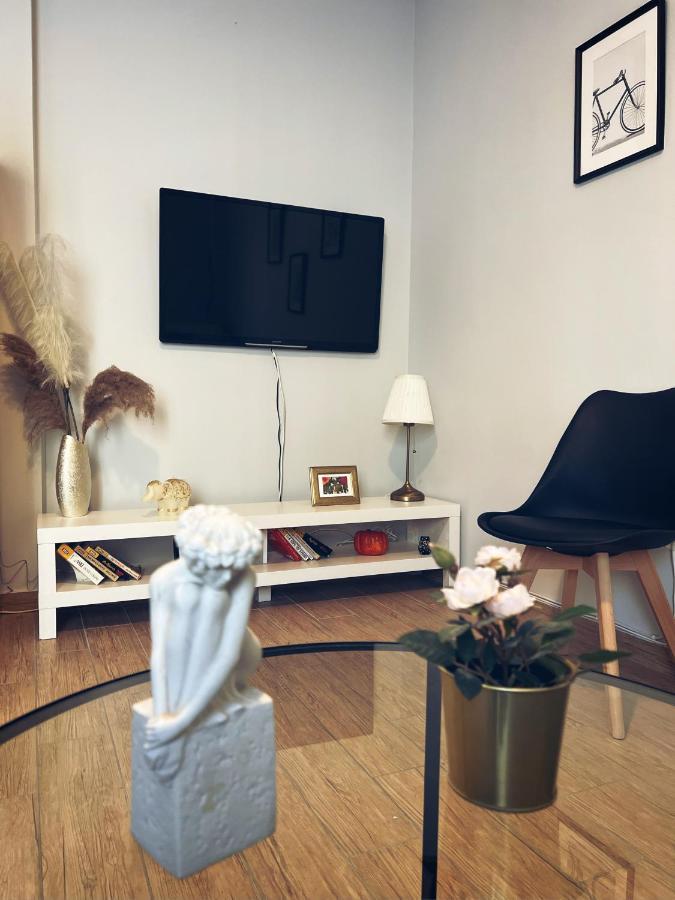 Athens Loft In Pagrati Apartment Екстериор снимка